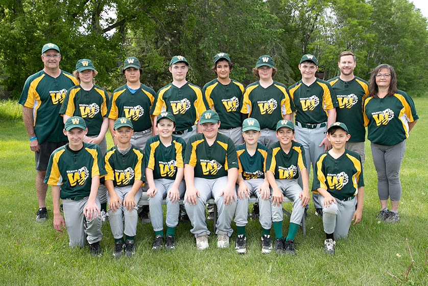 Baseball Team Photo outdoors